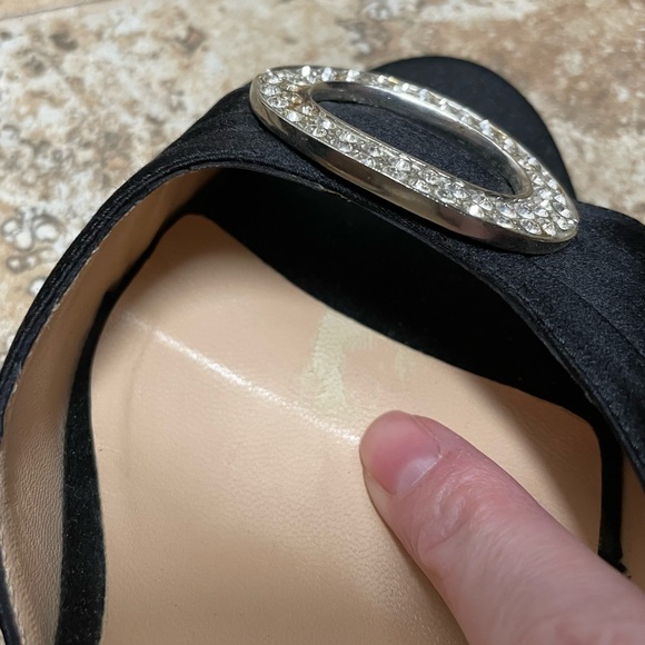 Manolo Blahnik black satin Sedaraby D’Orsay heels size 39 - Picture 13 of 13